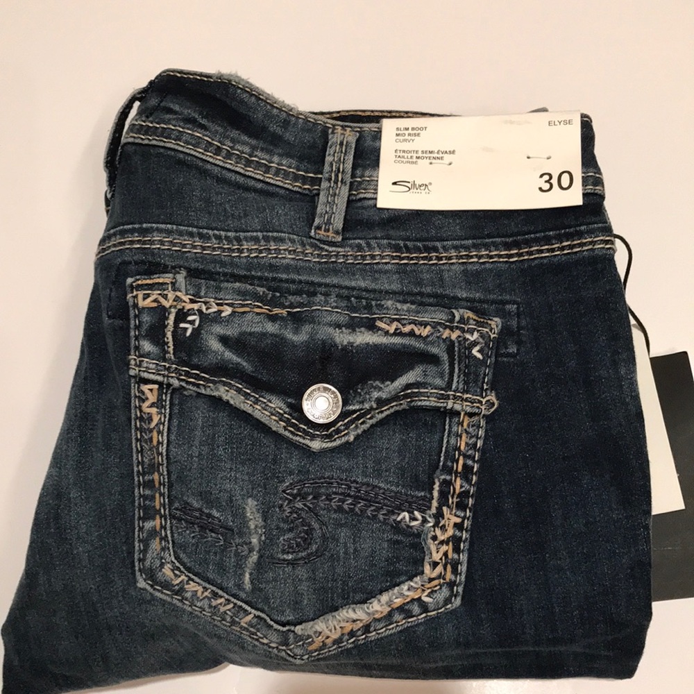 NWT SILVER ELYSE Slim boot mid rise curvy jeans 30 x 31 soft cute pockets